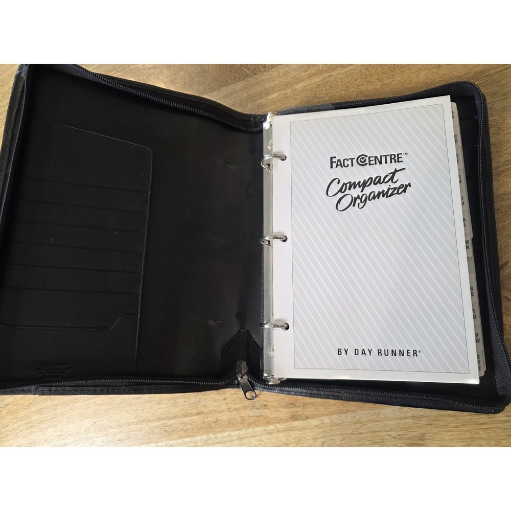 Vintage 90s Day Runner Fact Center 7"x9.5" Address Black Zipper Organizer 3 Ring